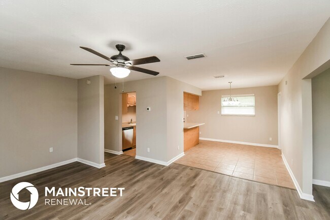 Photo - 10910 Indies Dr S