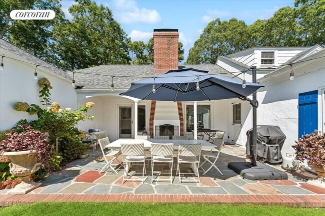 Photo - 35 Sheppard St