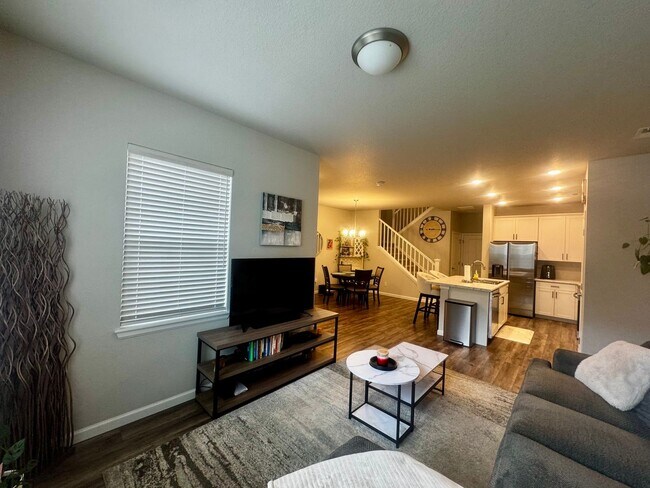 16361 Gaucho Gulch Grv