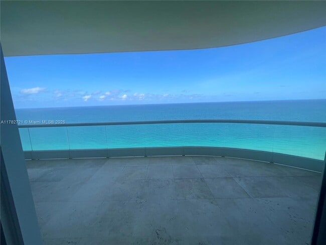 Photo - 16047 Collins Ave Unidad 3002