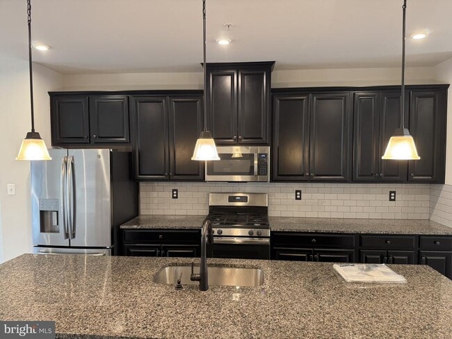 Photo - 10323 Quillback St