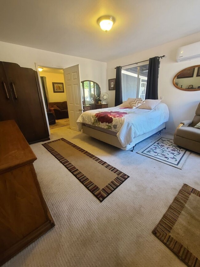 Great home in Dallas - Great home in Dallas Unit #B
