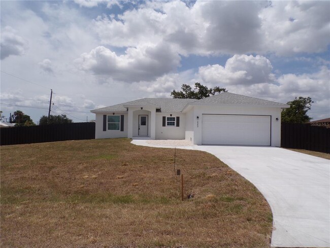 Photo - 2989 Pinetree St Casa