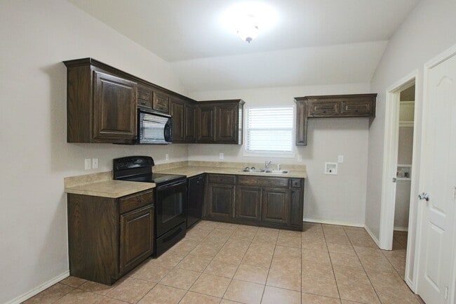 Photo - COMING SOON! 3 Bed 2 Bath 1 Car Duplex- Lindale ISD! Unit 16950 Sentinel