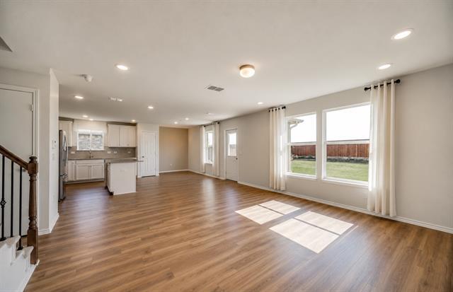 Photo - 1806 Aslynn Cir