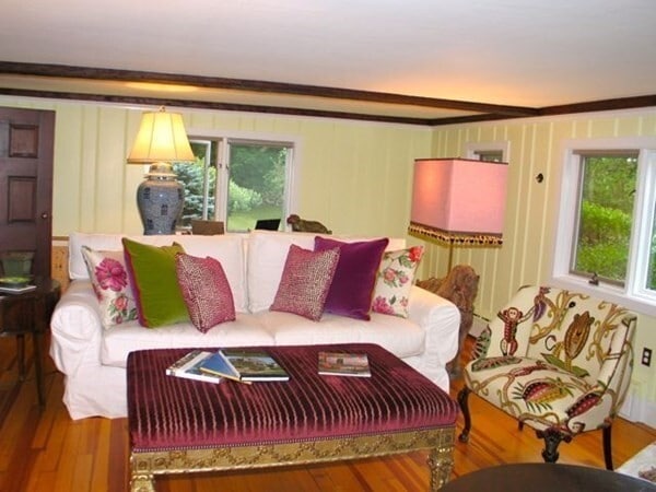 Photo - 76 School House Ln