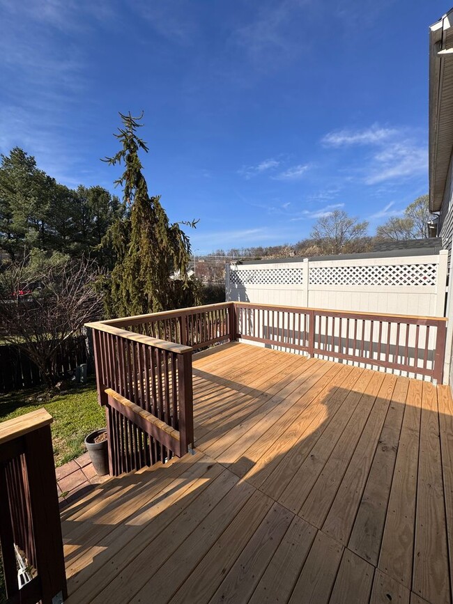 Photo - Townhouse for Rent