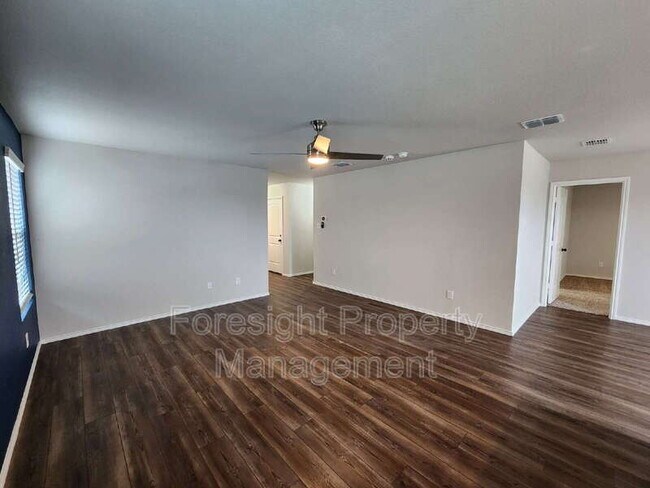 Photo - 14428 Cloudview Way