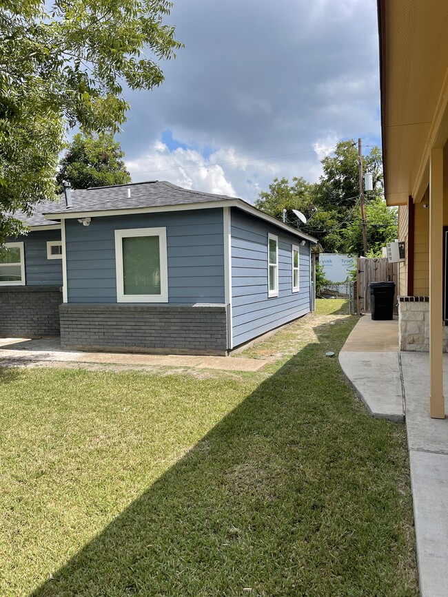 Photo - 9505 Sierra Dr