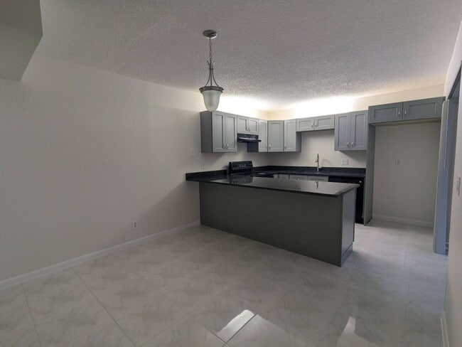 Photo - 2191 White Pine Cir