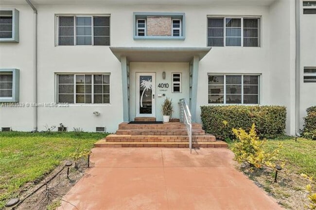 Building Photo - 4010 Meridian Ave Unit 4010 N Meridian Ave  5 Rental