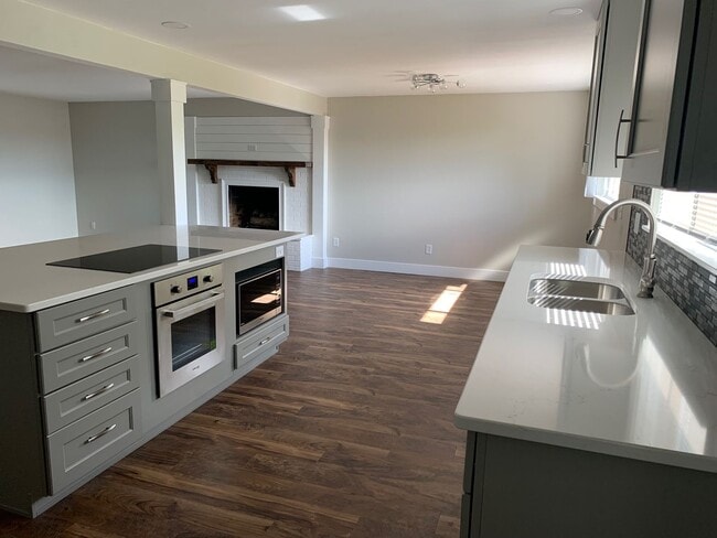 Photo - Beautiful 4 Bedroom 3 Bathroom Home in Wes...