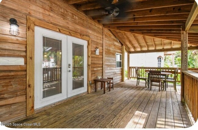 Photo - 1467 Guava Ave