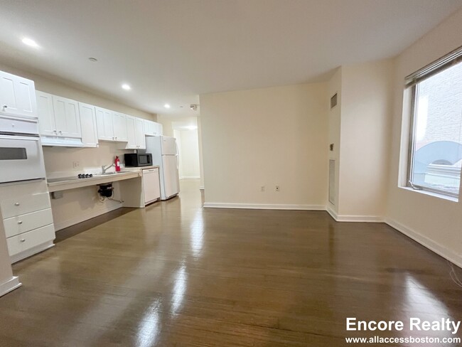 31 Essex St Unidad 404