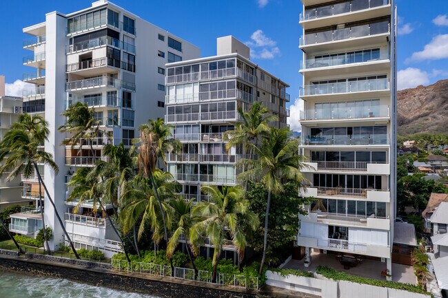 Oceanside Manor - Oceanside Manor Apartments