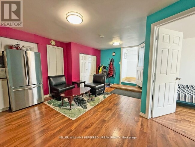 Photo - 6 Elmhurst Dr