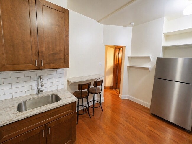 Photo - 2502 N Kedzie Blvd Unit 1