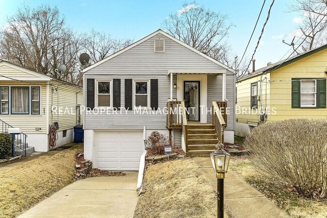 Building Photo - 249 S Hartnett Ave