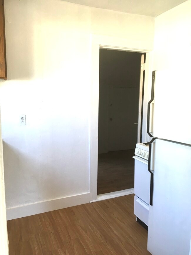 Photo - 11 Hemstalk Ct