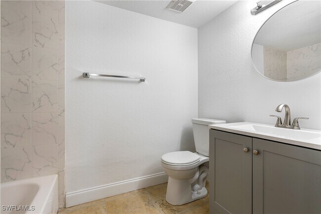Building Photo - 161 Santa Clara Dr Unit 13 Rental