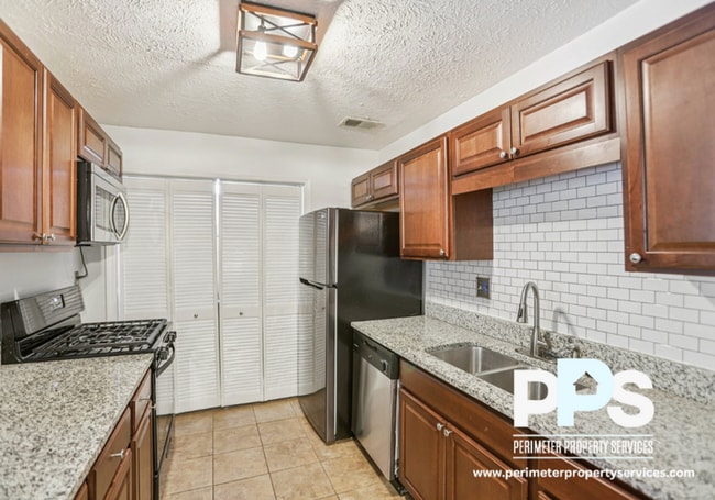 Photo - 801 Countryside Pl