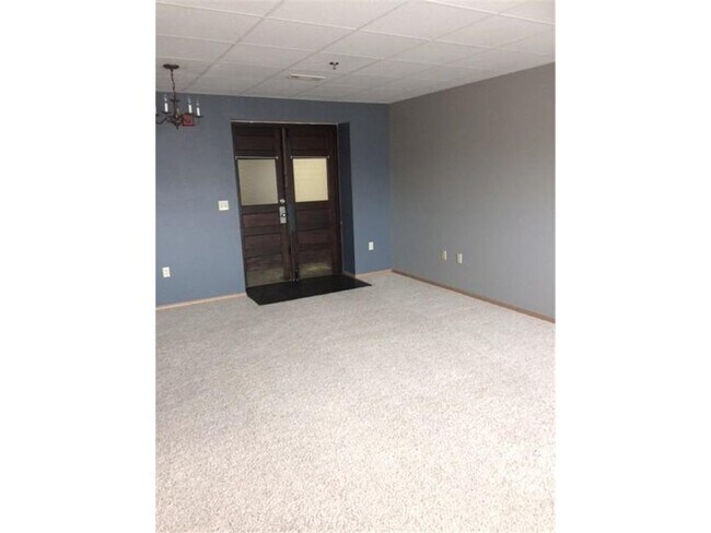 Photo - 109 E Luverne St Unit 325