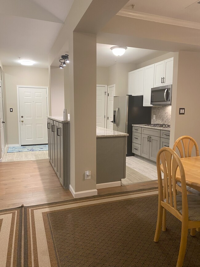 Photo - 46628 Drysdale Ter Unit Riverbend