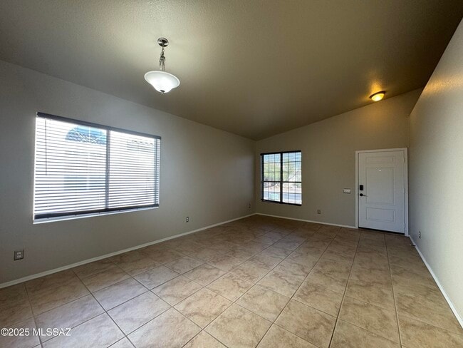 Photo - 9005 N Silver Moon Way