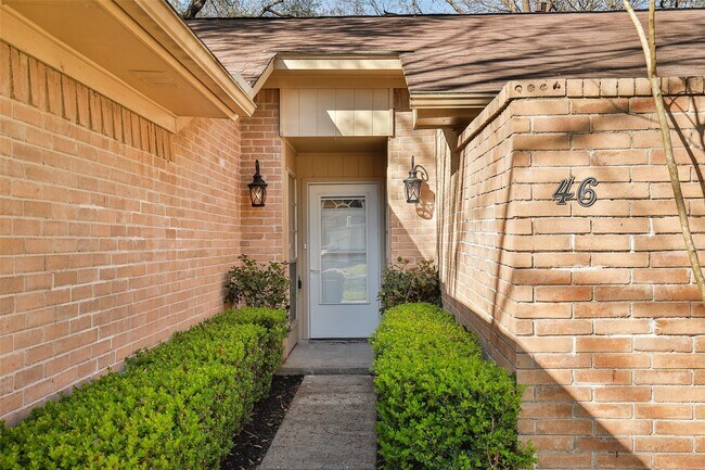 Photo - 46 N Deerfoot Cir