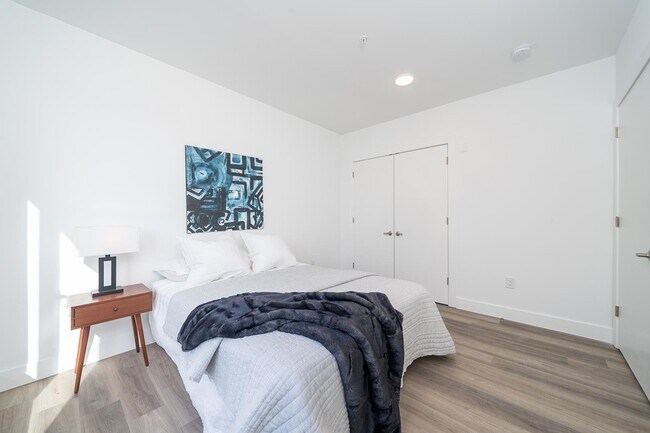 Photo - 1415 Manhattan Ave Unit 410