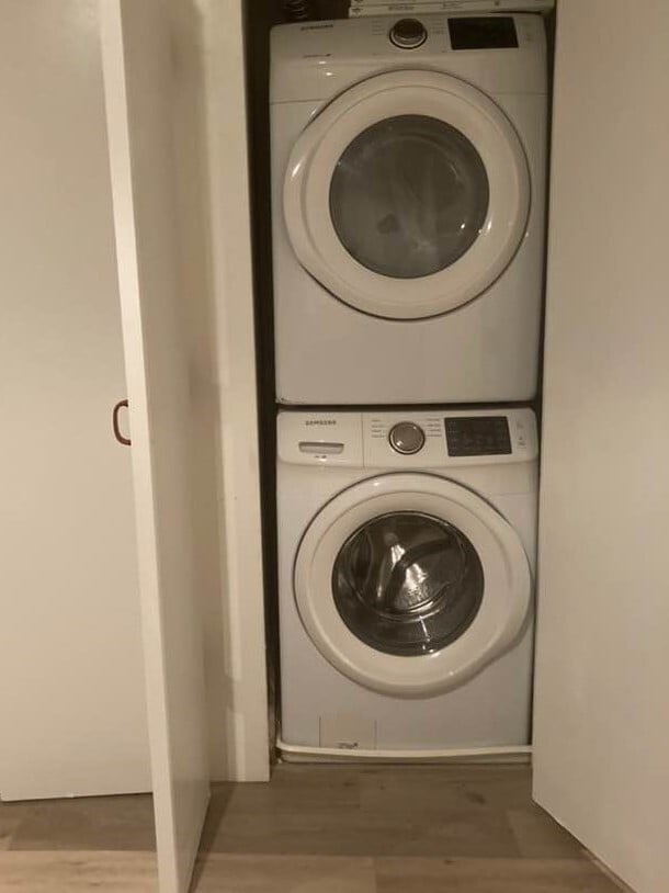 Photo - 1107 6th St NE