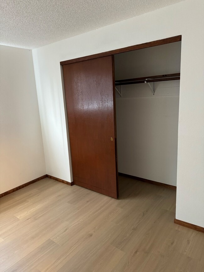 Photo - 811 Hayward Ave