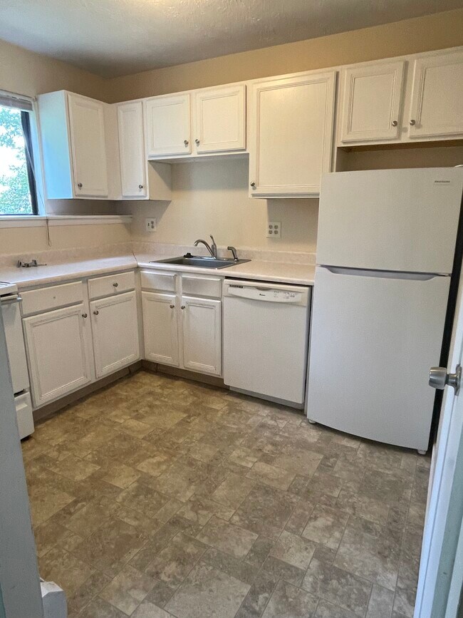 Photo - 343 Oakland St