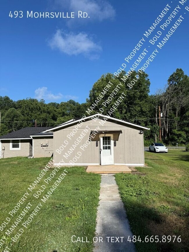 Photo - 493 Mohrsville Rd