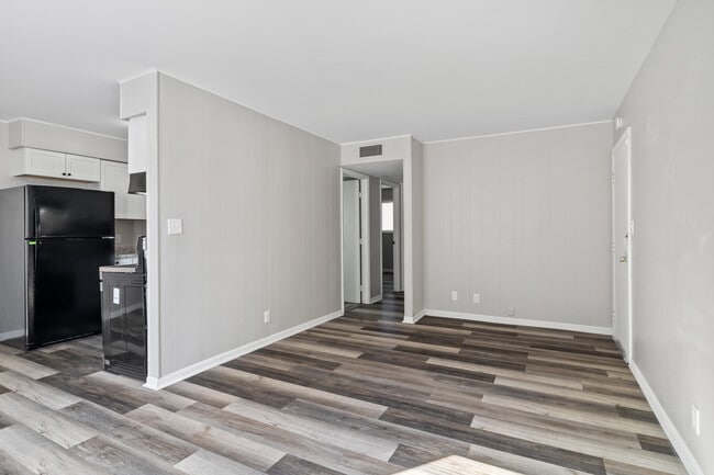 2 Bedroom Unit