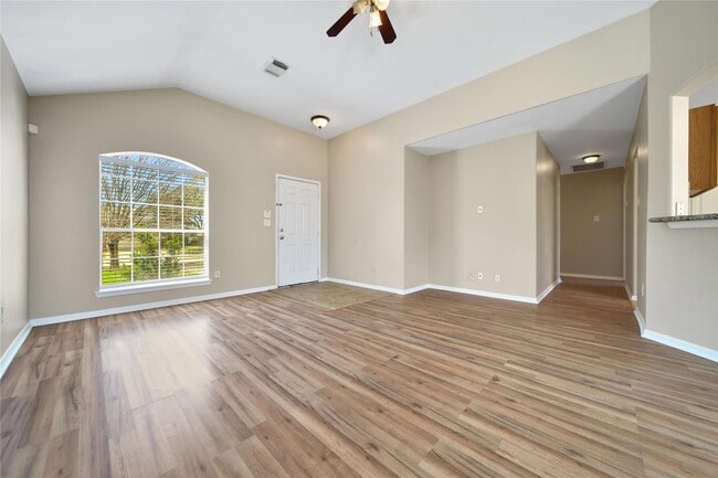 Photo - 18814 Bonners Park Cir