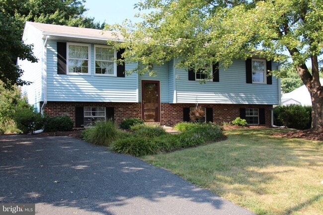 Photo - 29471 Nancy St