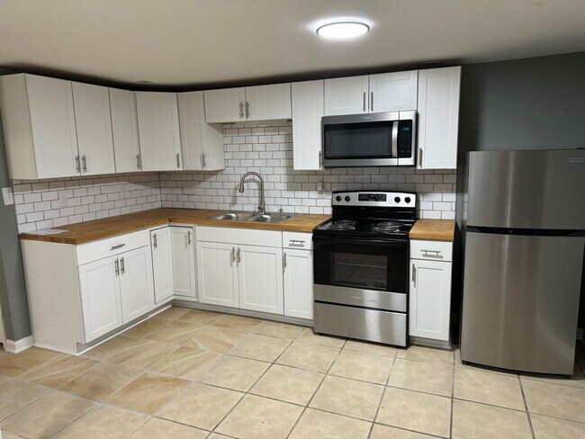 Photo - Thomas R James Apartments Unidad 1723 Thomas R James Dr