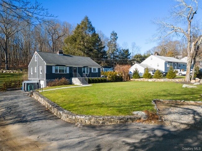 Photo - 44 Oakridge Rd