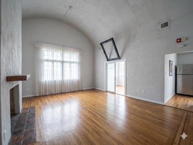 Photo - 148 71st St Unidad 2