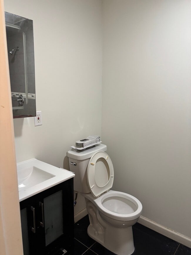 Photo - 205 Ontario St Unit 3