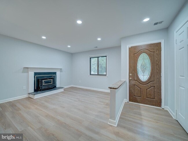 Building Photo - 11301 Gatesborough Ln Rental