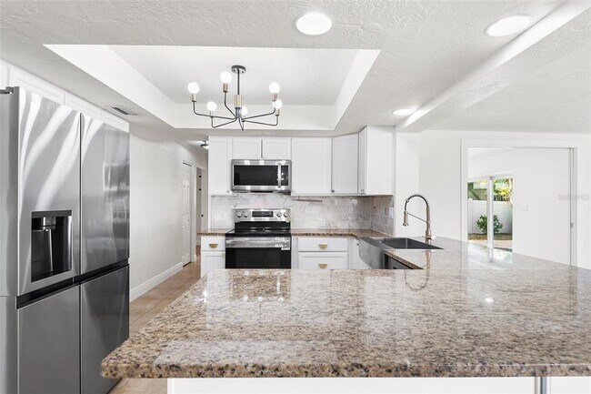 Photo - 1455 54th Ave NE