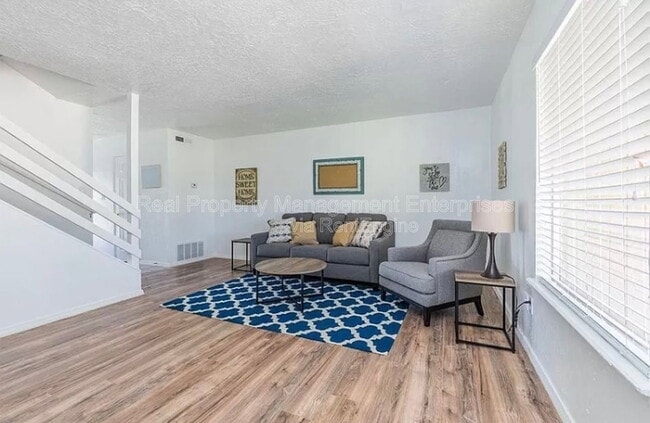 1705 Beaumont Dr