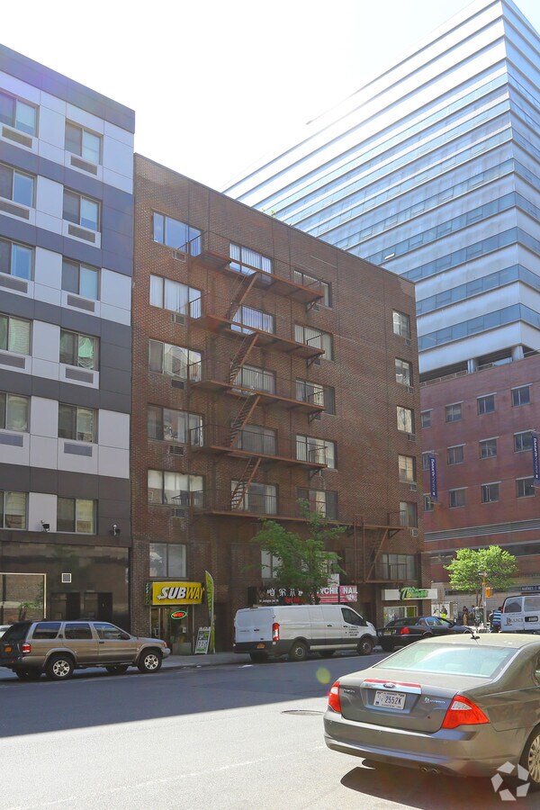 Photo - 61 Lexington Ave