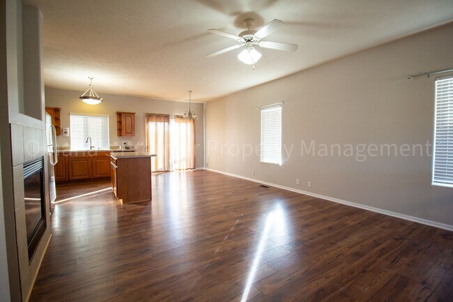 Photo - Charming 3 Bed Duplex