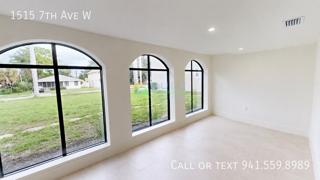 Photo - 1515 7th Ave W