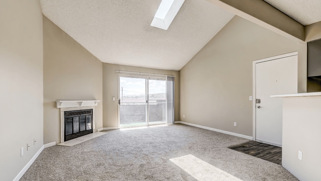 Photo - St. Moritz Apartments