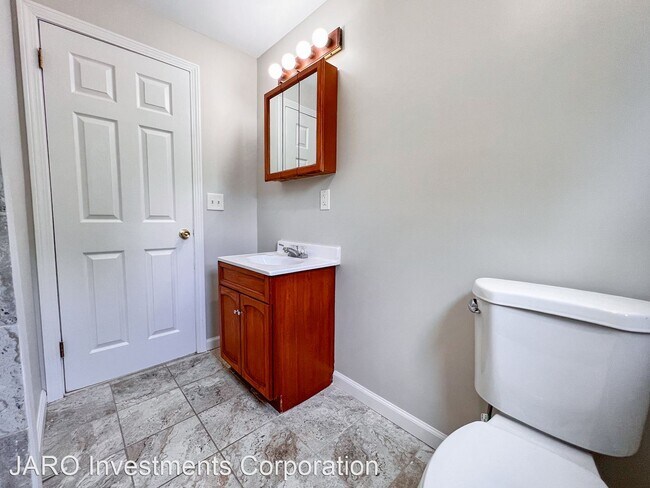 Photo - 4 br, 1 bath House - 39 Mansfield Street