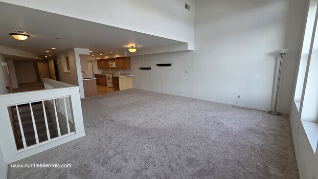 Photo - 3-Bedroom Upper-Level Condo in Historic Downtown Stillwater